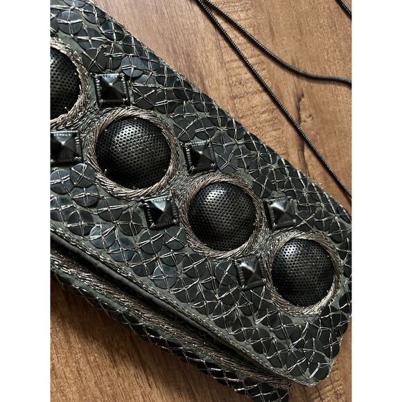 metallic Embroidered clutch / cross body bag - Picture 3 of 6